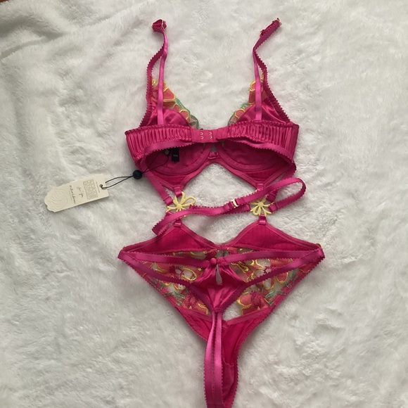 Pink Lingerie Body Suit 💕 - Picture 8 of 12